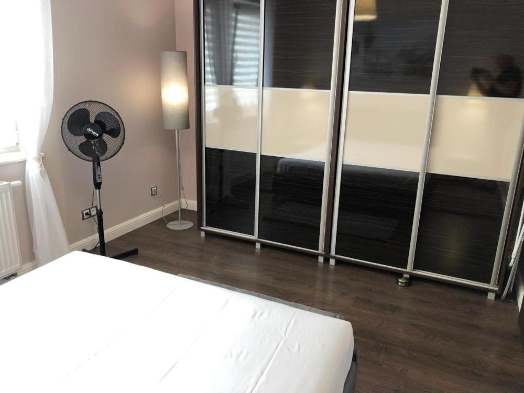 Apartamenty Plaza Slupca Słupca Exterior foto