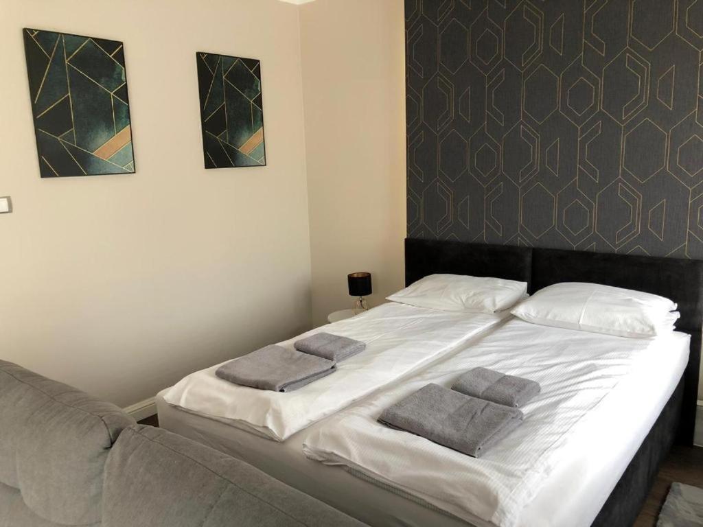 Apartamenty Plaza Slupca Słupca Exterior foto