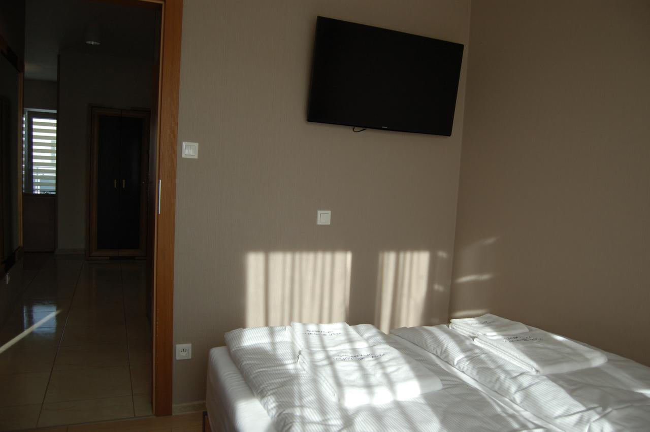 Apartamenty Plaza Slupca Słupca Exterior foto