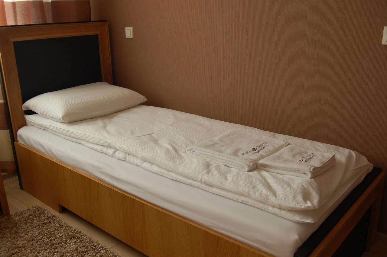 Apartamenty Plaza Slupca Słupca Exterior foto