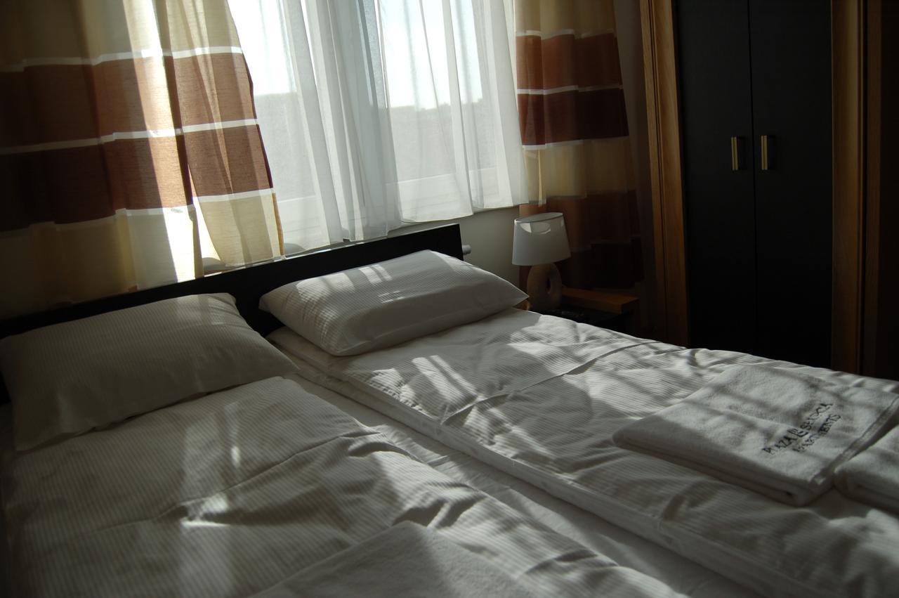 Apartamenty Plaza Slupca Słupca Exterior foto